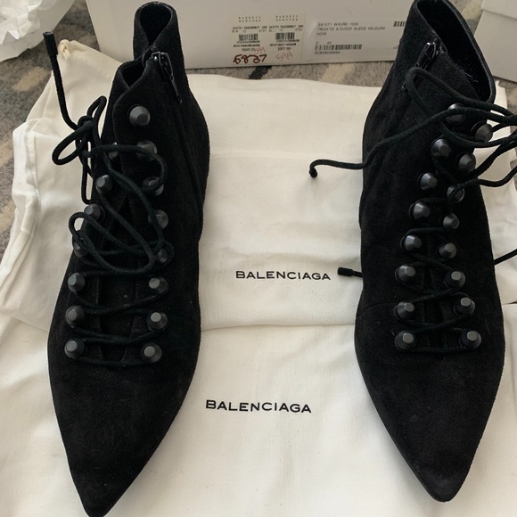Balenciaga Point-toe lace-up suede ankle boots - Picture 1 of 9